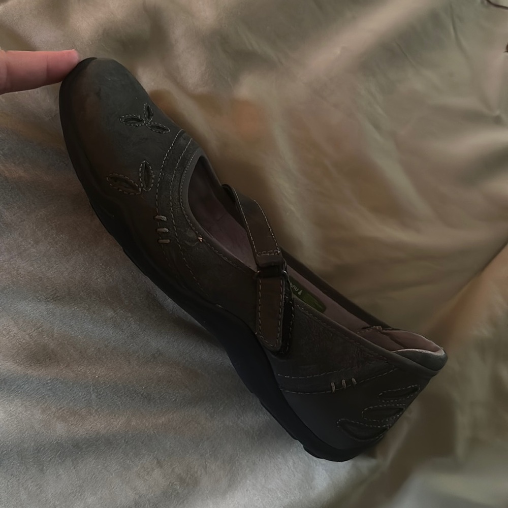 Ahnu Gracie shoes